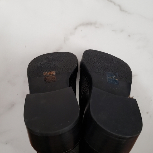 Jeffrey Campbell Tonette-2F Calf-hair zip-front Bootie with studs, Size 6.5 - Picture 6 of 8